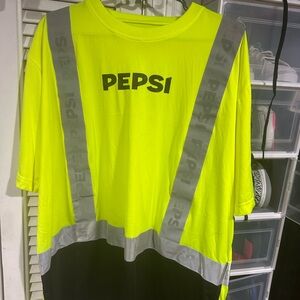Pepsi men’s ' High-Visibility Yellow Graphic Tee XL plus matching Snap back